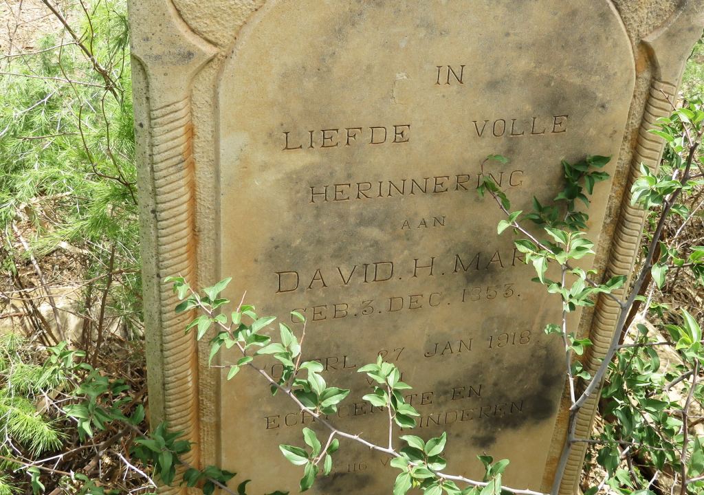 Reitzburg Marx grave
